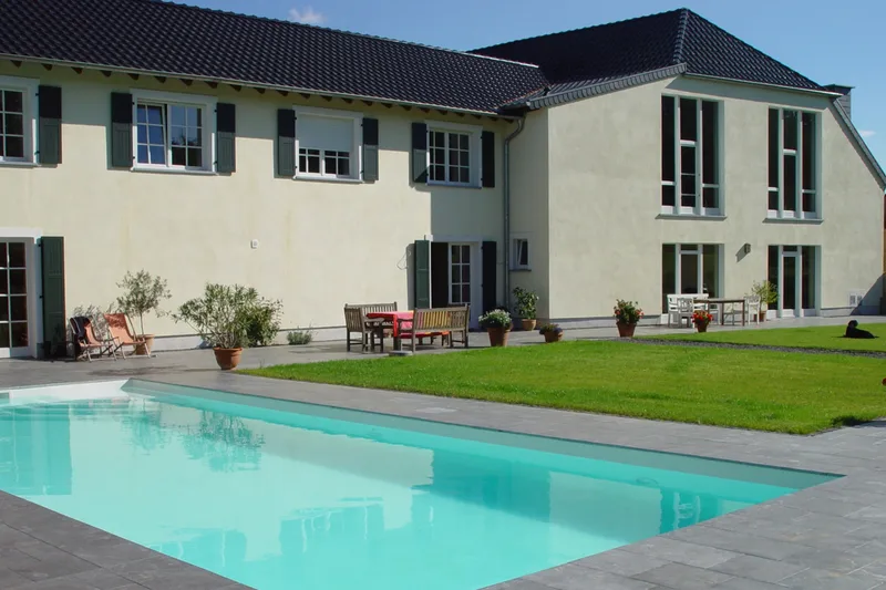 Anwesen-Hofanlage in Düren  Berzbuir